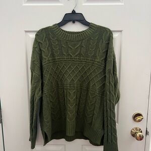 Time and Tru Olive Knit Pullover